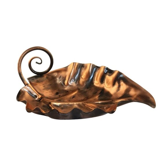 Vintage Gregoryian Copper Leaf-Shaped Dish With Handle Made In U.S.A. Decorative - Picture 1 of 8